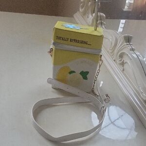 Lemonade Purse